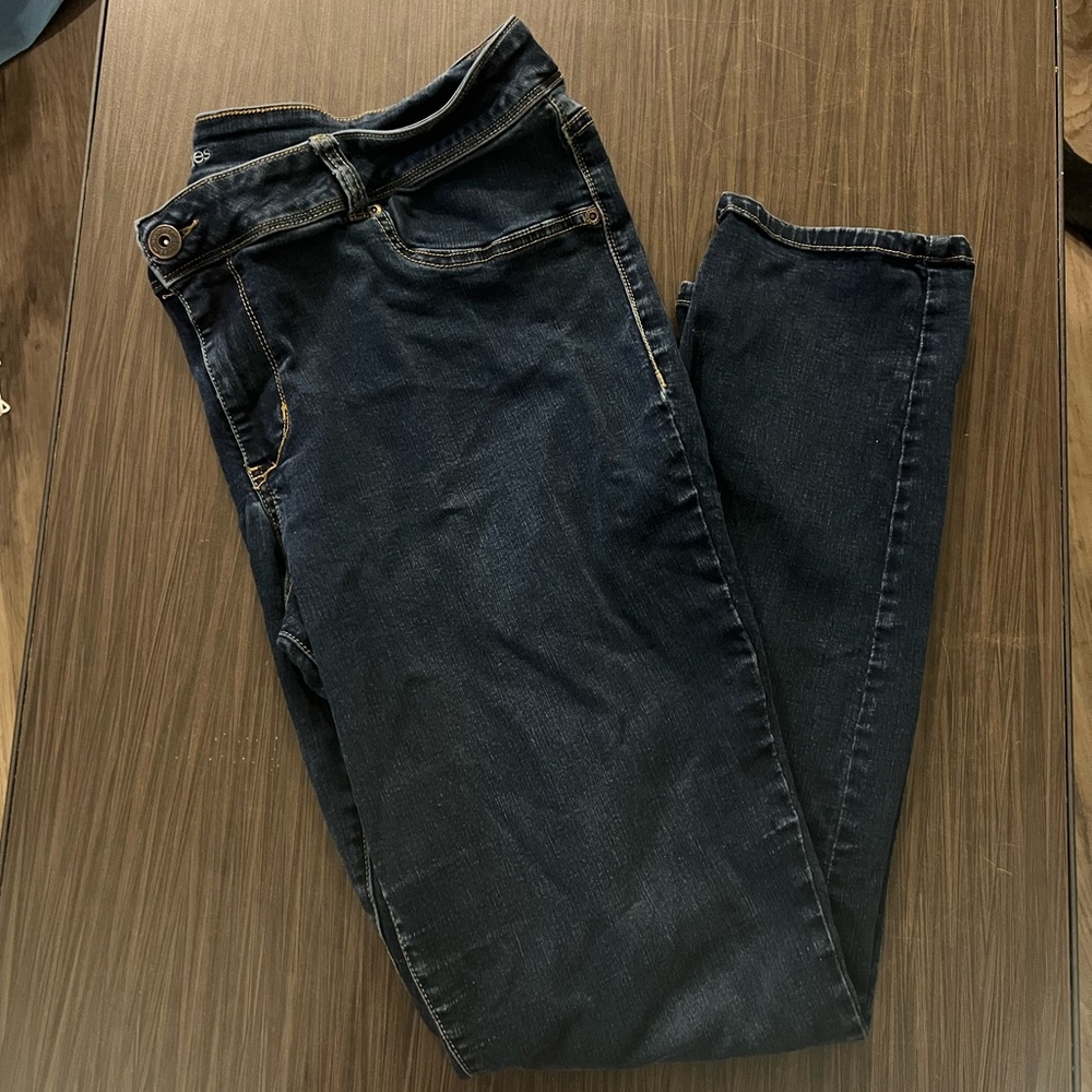 Maurices jeans